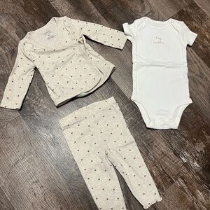 Baby Outfit Set - Cream and White
